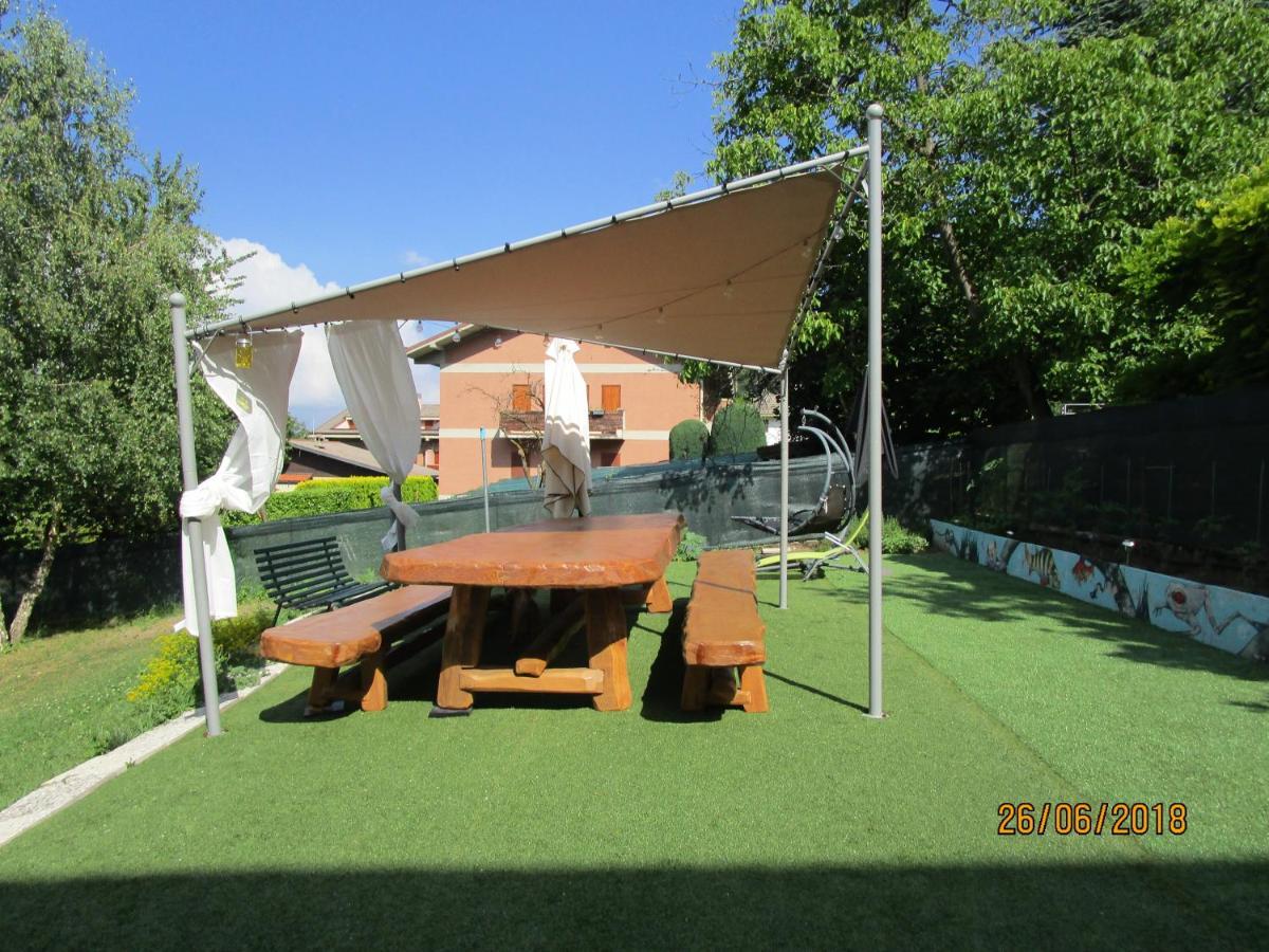 شقة Rainbow House Esino Lario المظهر الخارجي الصورة